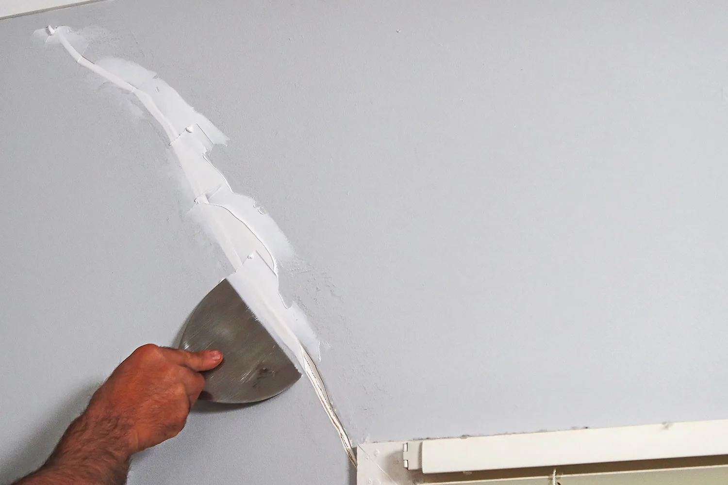 Interior painting NSW professional painter